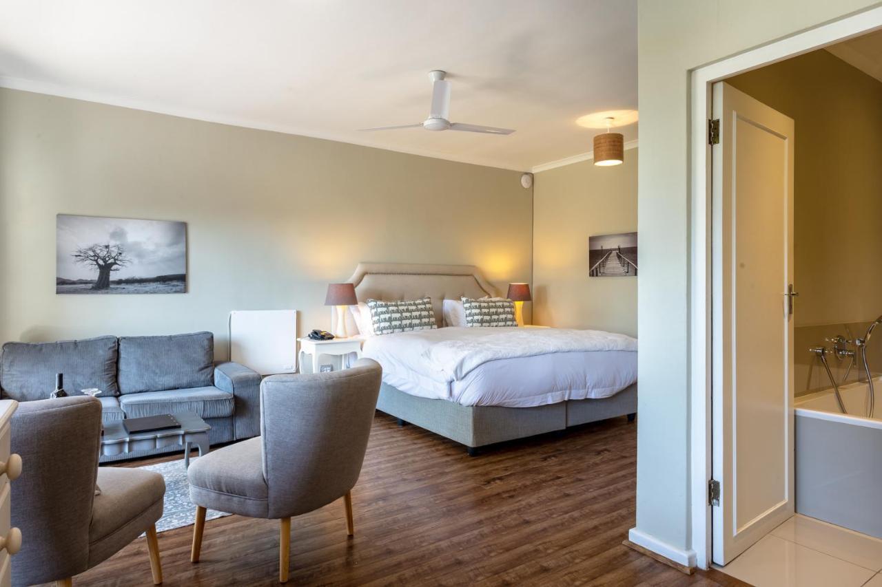 Whale Rock Luxury Lodge Hermanus Esterno foto