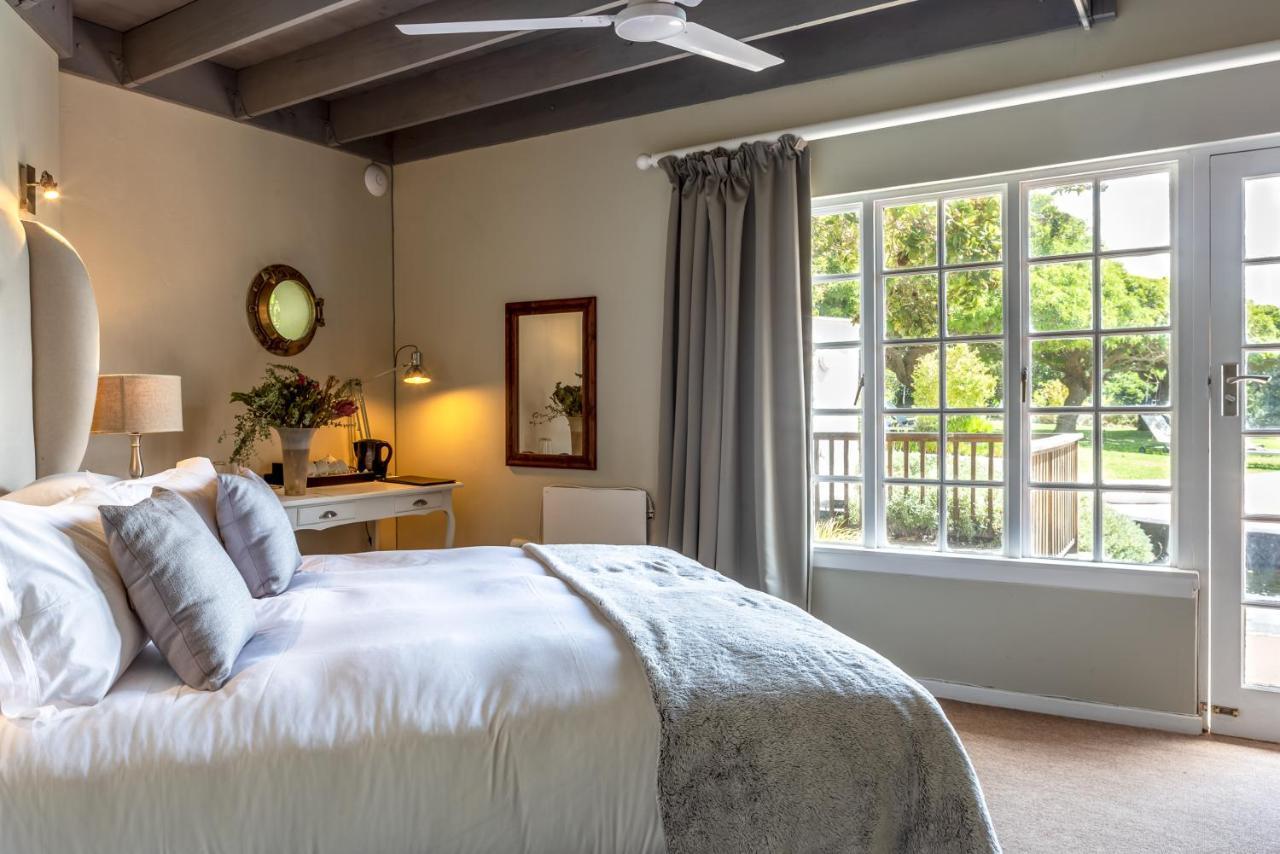 Whale Rock Luxury Lodge Hermanus Esterno foto