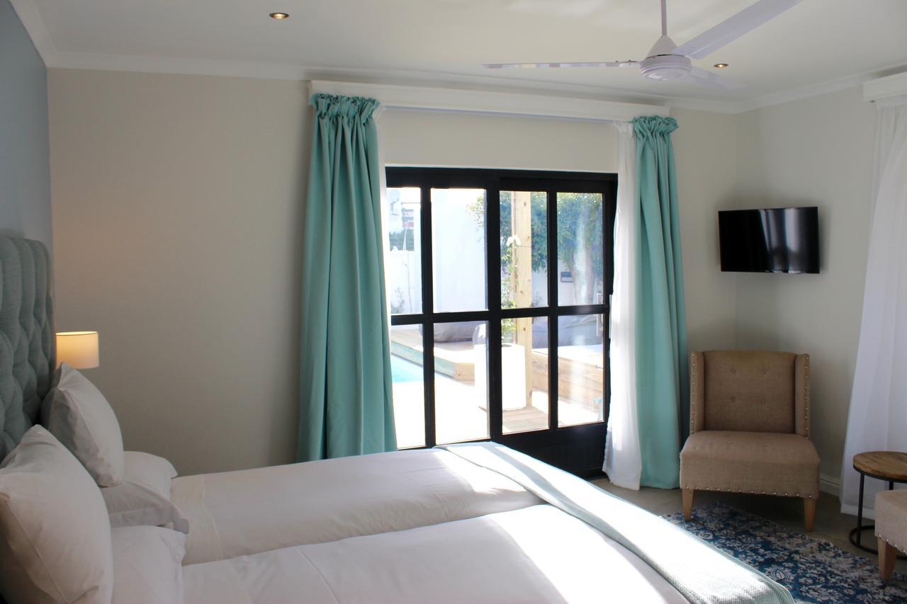 Whale Rock Luxury Lodge Hermanus Esterno foto
