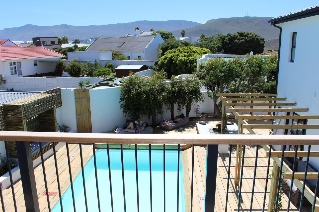 Whale Rock Luxury Lodge Hermanus Esterno foto