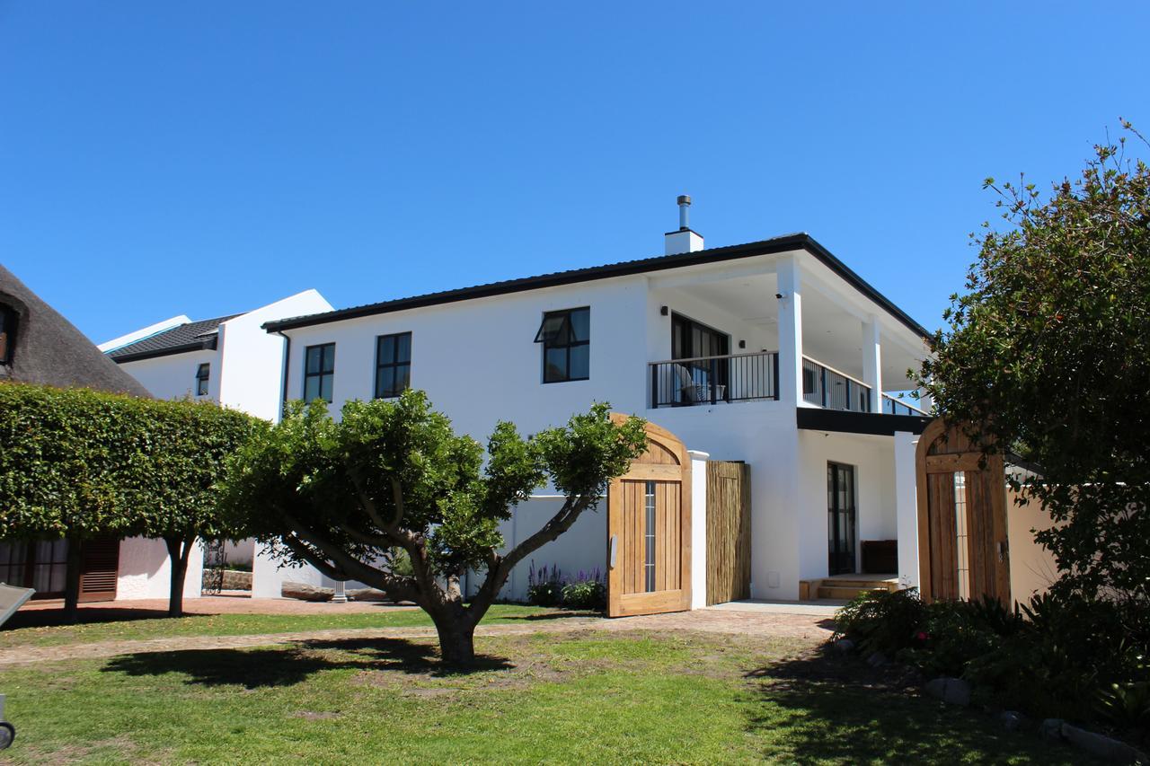 Whale Rock Luxury Lodge Hermanus Esterno foto